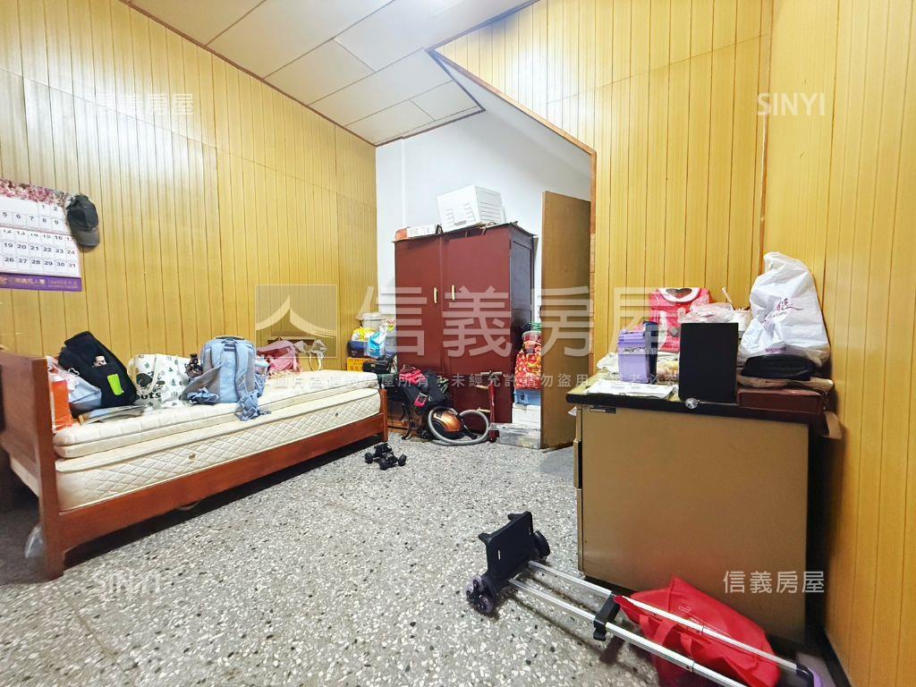 正五期近捷運臨路讚透天厝房屋室內格局與周邊環境