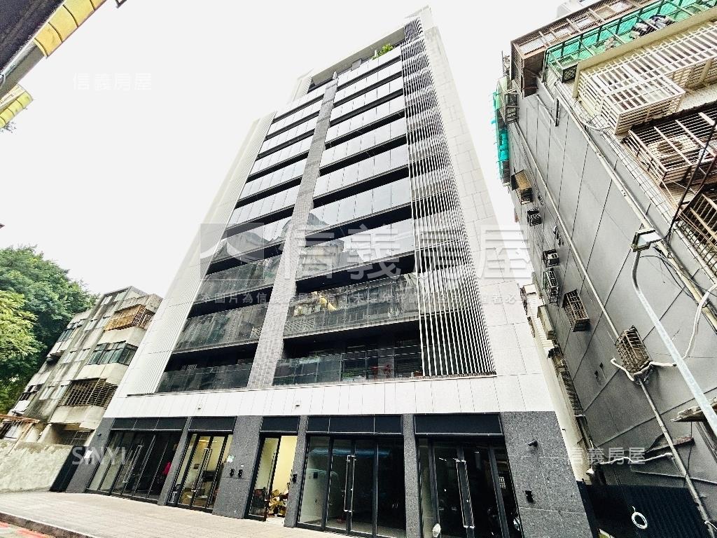 晴光商圈人潮全新店面房屋室內格局與周邊環境