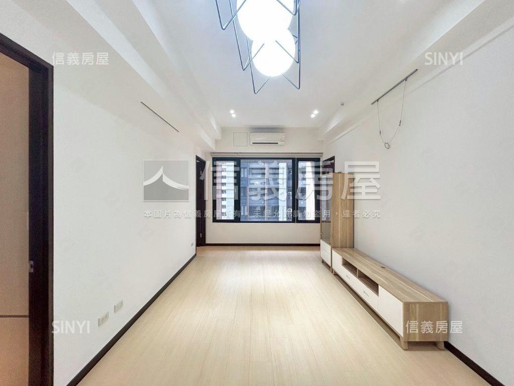 國賓高樓輕質感美裝潢三房房屋室內格局與周邊環境