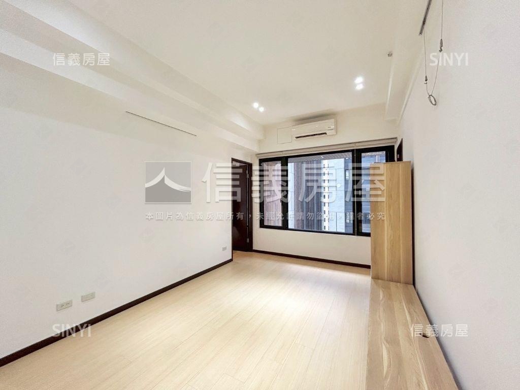 國賓高樓輕質感美裝潢三房房屋室內格局與周邊環境