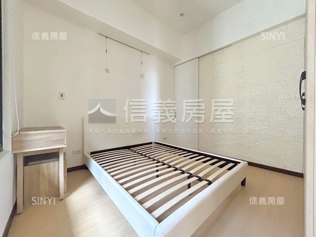 國賓高樓輕質感美裝潢三房房屋室內格局與周邊環境