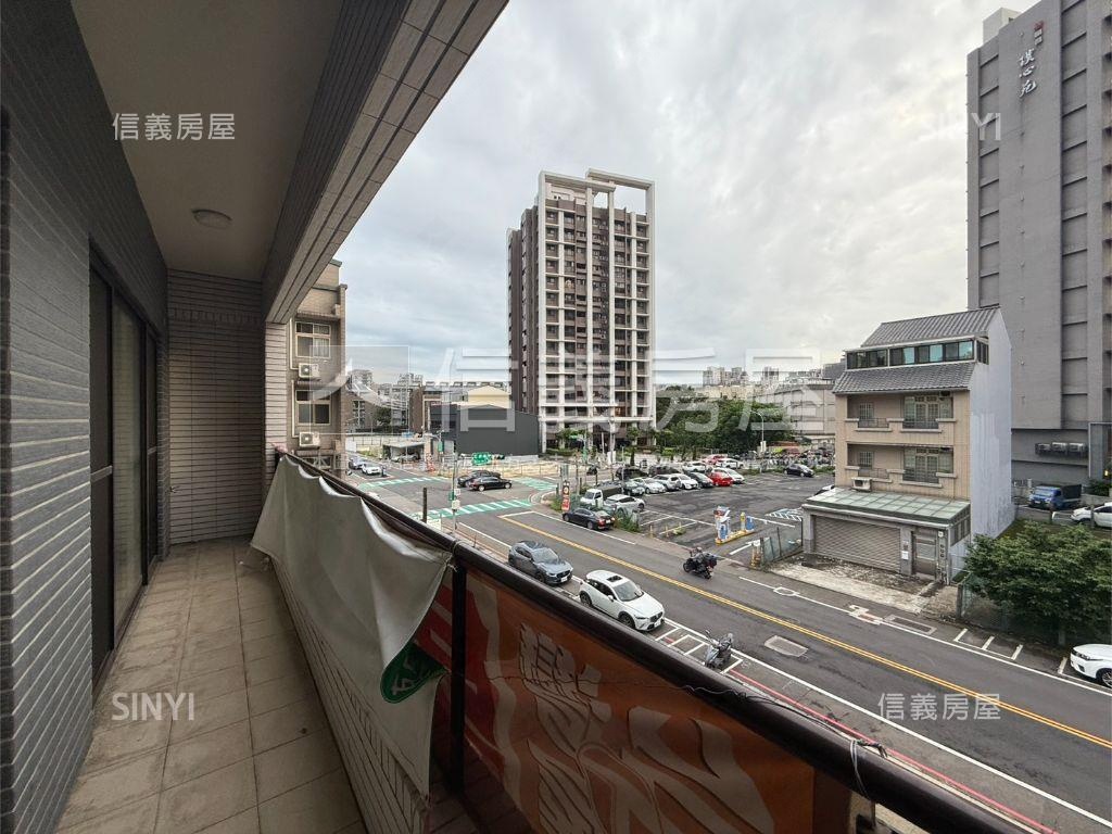 豐田路採光大四房五樓房屋室內格局與周邊環境