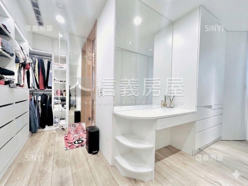 陸府植森精裝潢雙平車房屋室內格局與周邊環境