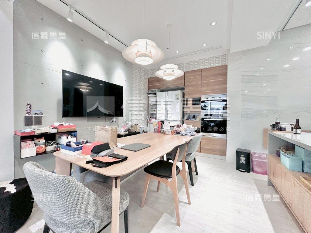 陸府植森精裝潢雙平車房屋室內格局與周邊環境