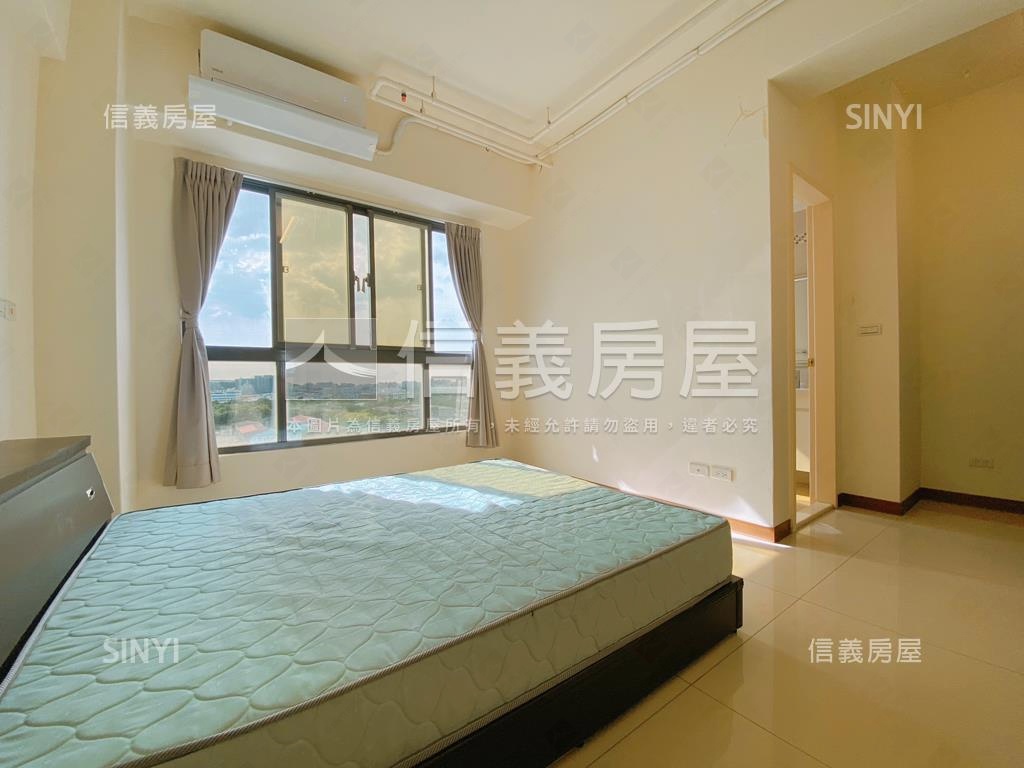 四季帝王景觀大三房車位房屋室內格局與周邊環境