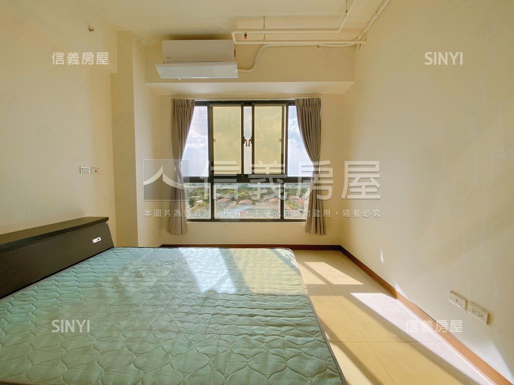 四季帝王景觀大三房車位房屋室內格局與周邊環境