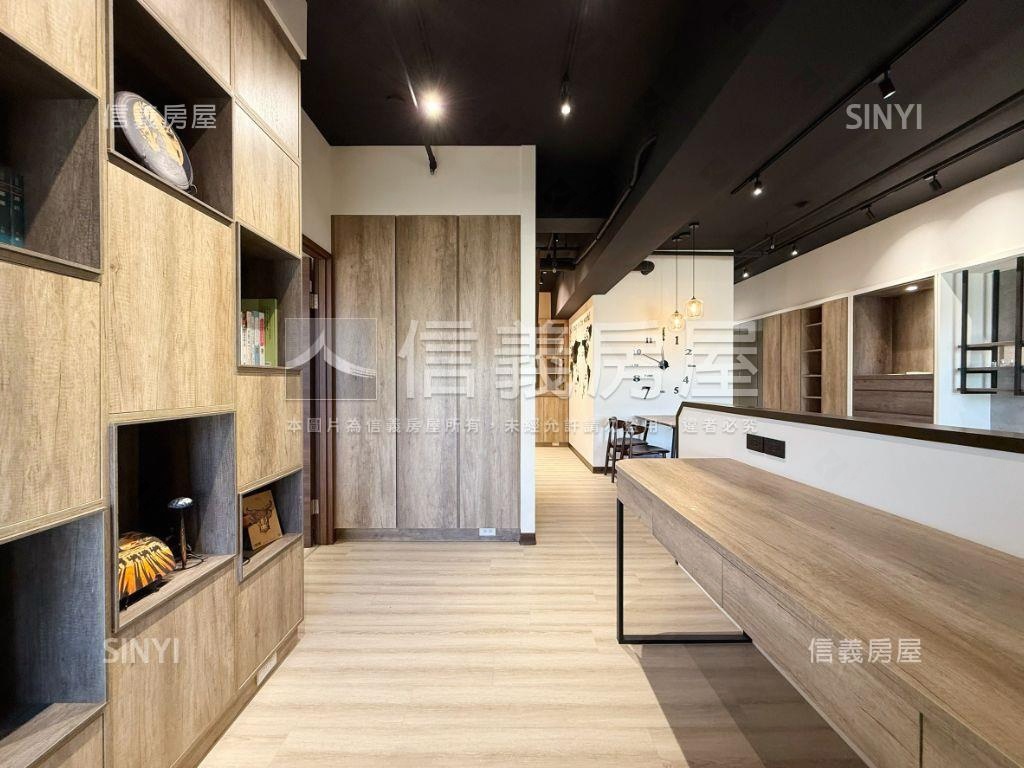 臻愛㊣漂亮裝潢附Ｂ１平車房屋室內格局與周邊環境