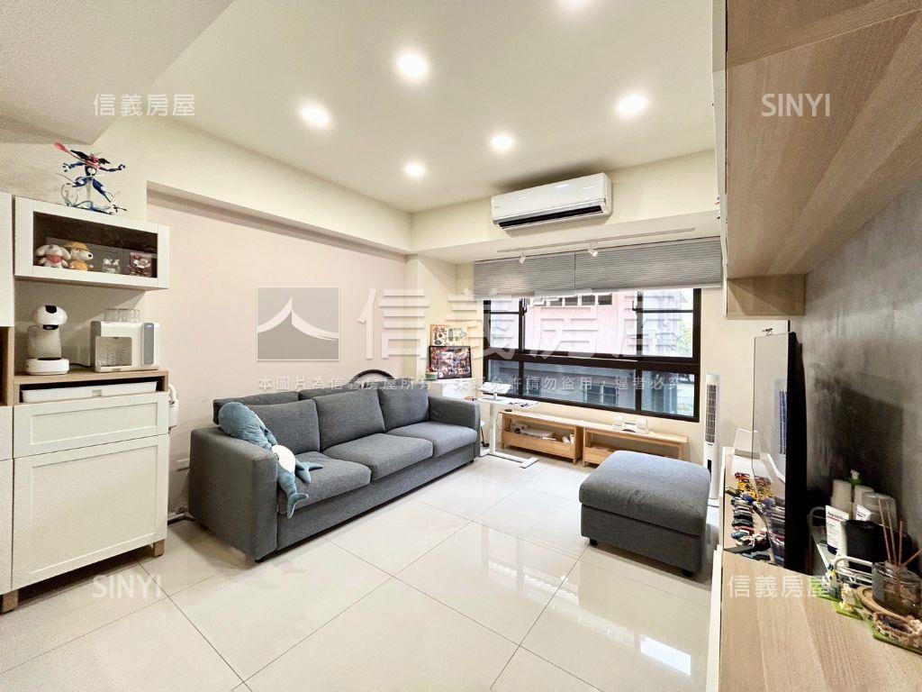 品益天尊面公園美透天房屋室內格局與周邊環境