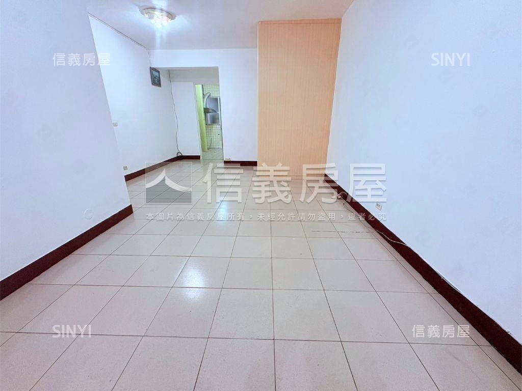 ★新埔面寬邊間雙衛開窗★房屋室內格局與周邊環境