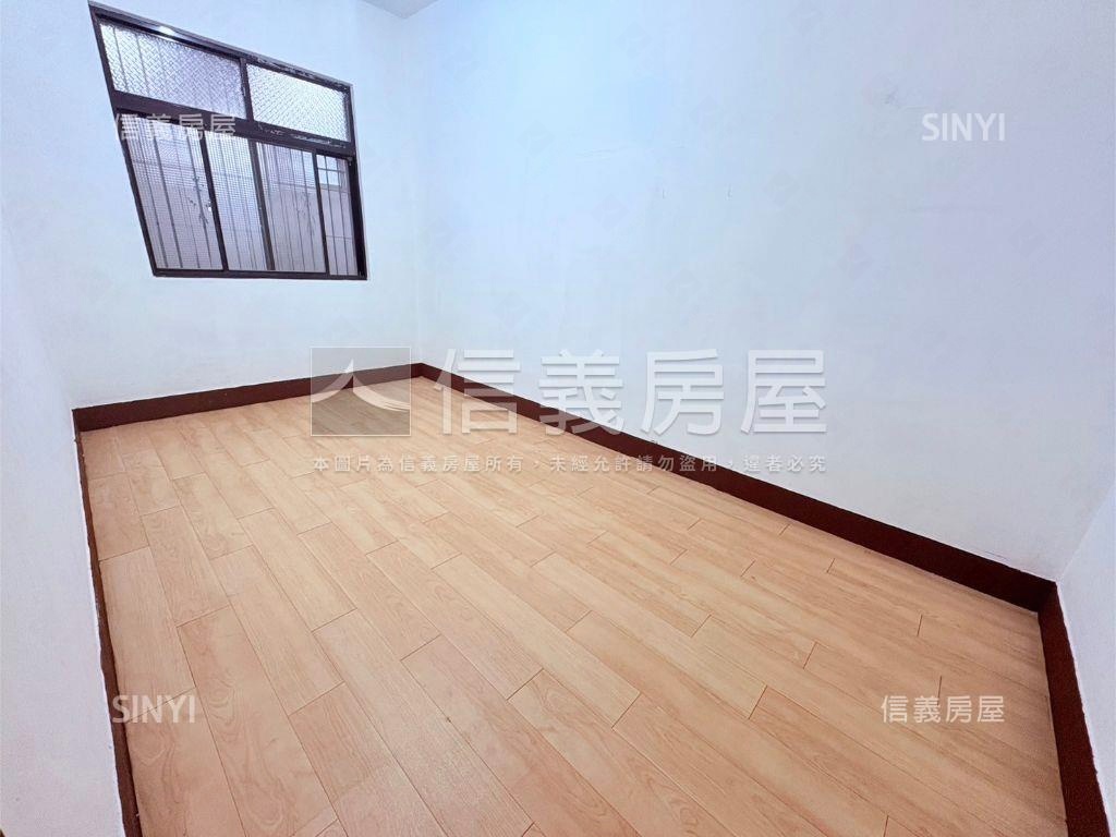 ★新埔面寬邊間雙衛開窗★房屋室內格局與周邊環境