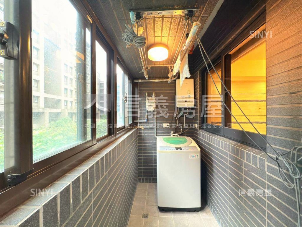 Ａ９衛浴開窗精裝兩房車位房屋室內格局與周邊環境