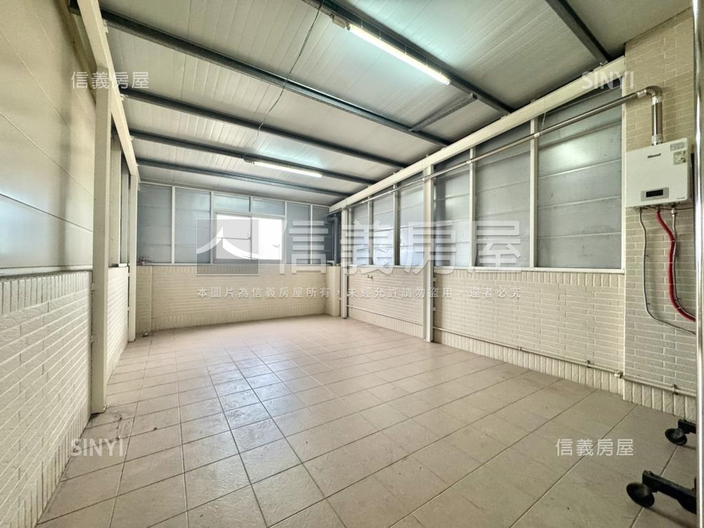 近楠梓科技園區正路金透店房屋室內格局與周邊環境