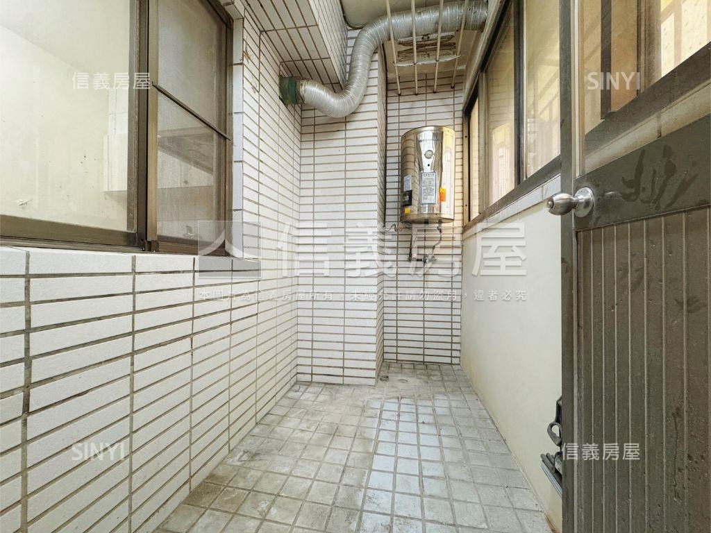 安平麗景優質兩房房屋室內格局與周邊環境