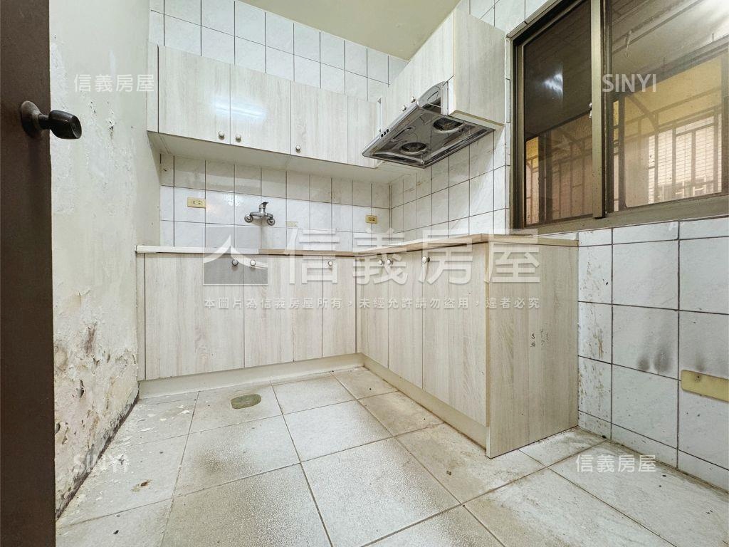 安平麗景優質兩房房屋室內格局與周邊環境