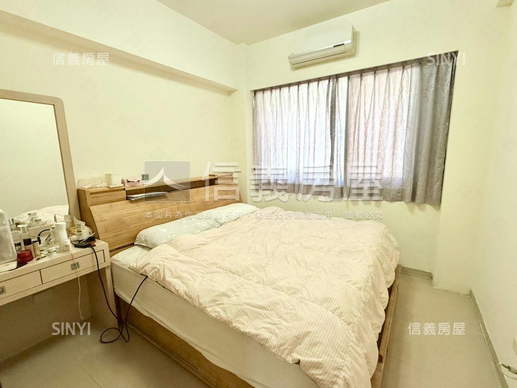 竹城鶴岡樹景精美兩房車位房屋室內格局與周邊環境