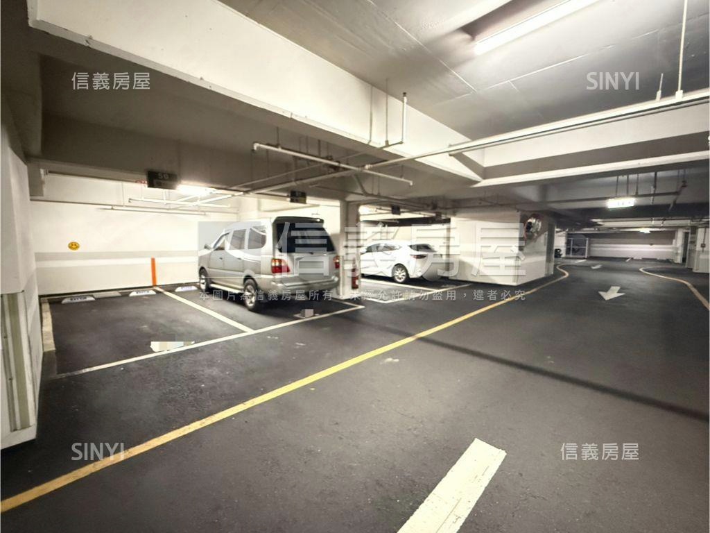 竹城鶴岡樹景精美兩房車位房屋室內格局與周邊環境