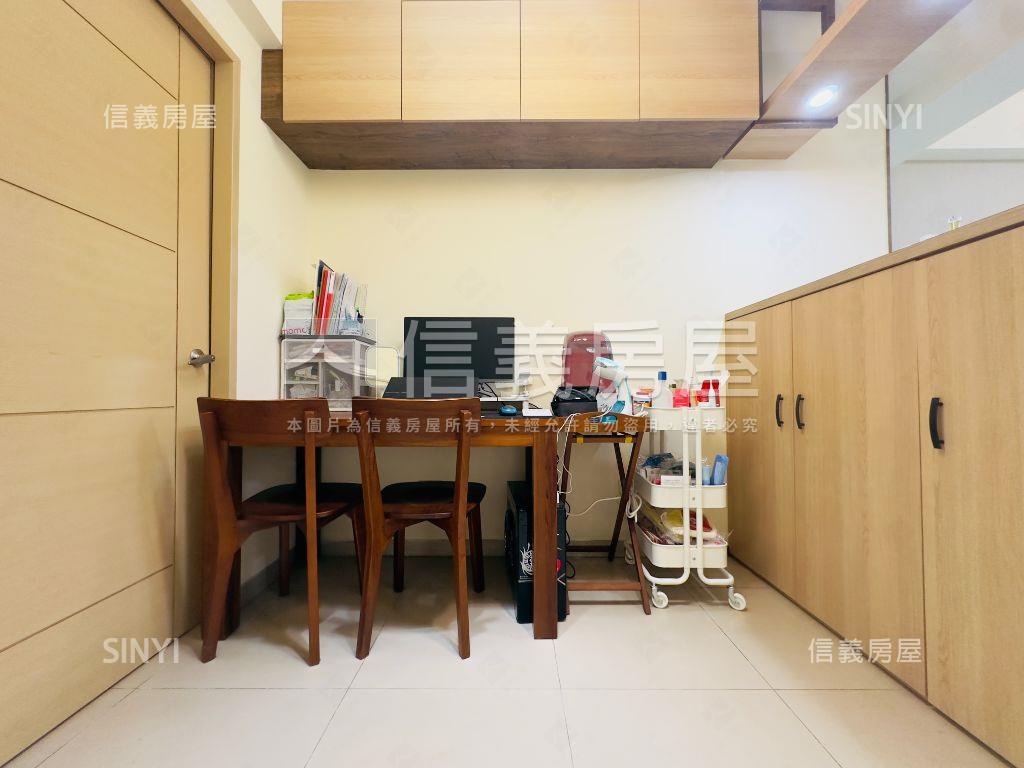 藝文鶴岡近未來Ｇ１０兩房房屋室內格局與周邊環境