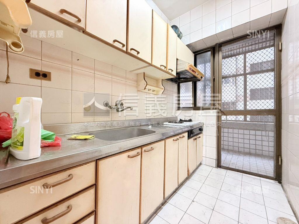 永樂宏總三房房屋室內格局與周邊環境