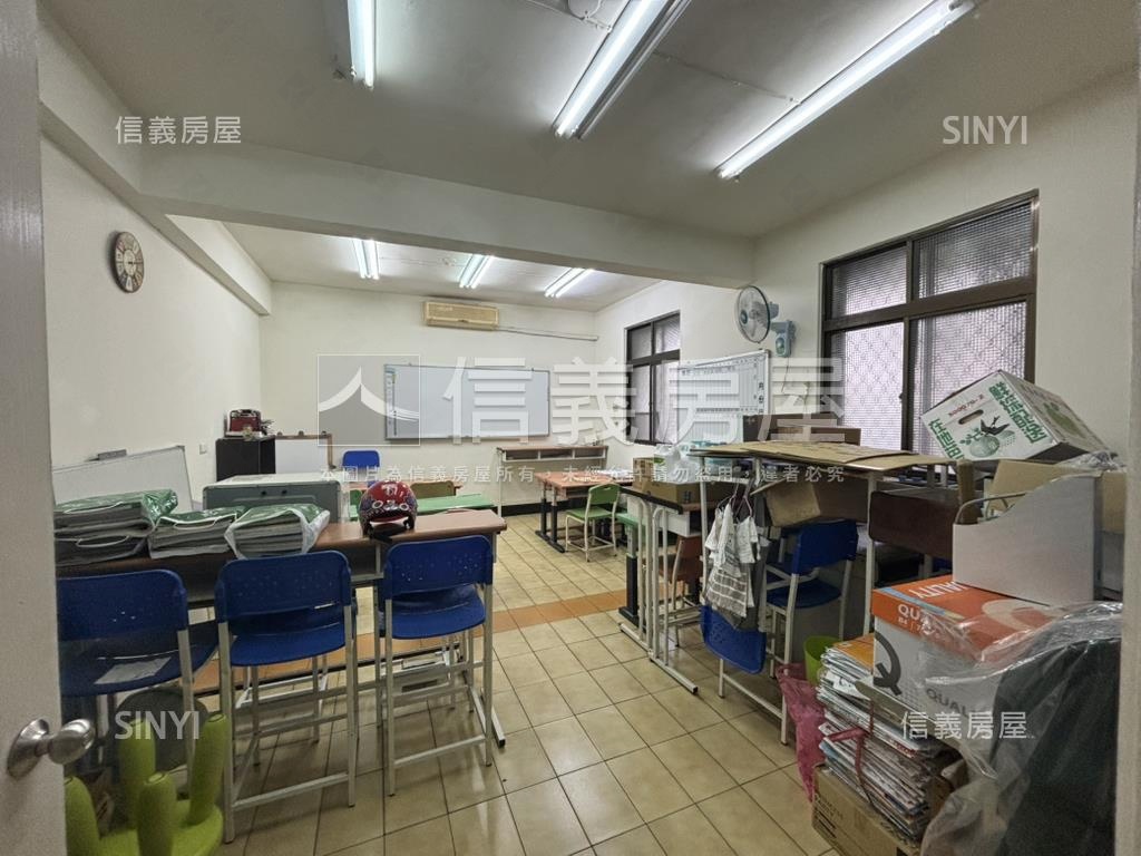 新民街２樓近校園美寓房屋室內格局與周邊環境