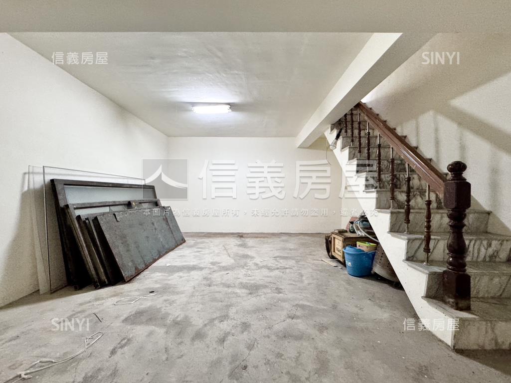 裕誠路透天金店面房屋室內格局與周邊環境