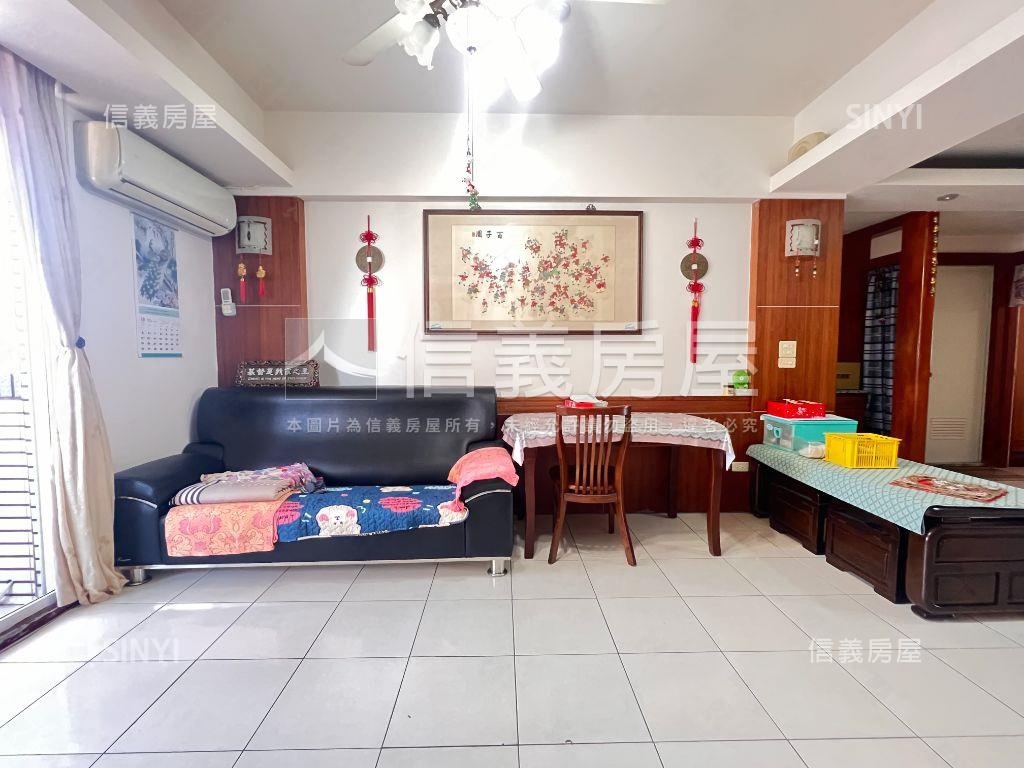 鵬程萬里外棟採光三房房屋室內格局與周邊環境