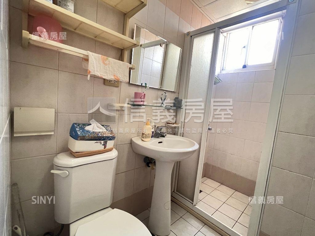 鵬程萬里外棟採光三房房屋室內格局與周邊環境