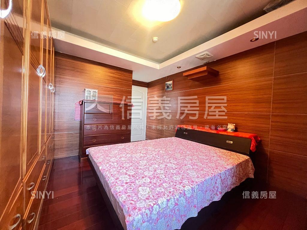 鵬程萬里外棟採光三房房屋室內格局與周邊環境