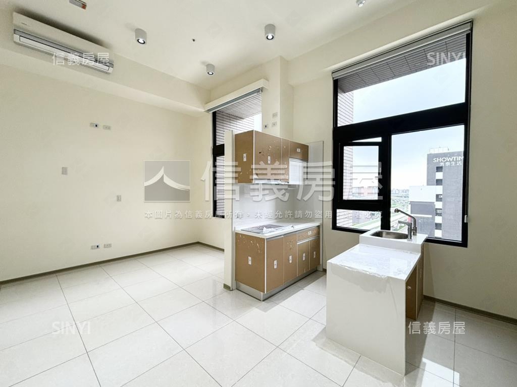 【專任】南屯捷運朝南新屋房屋室內格局與周邊環境
