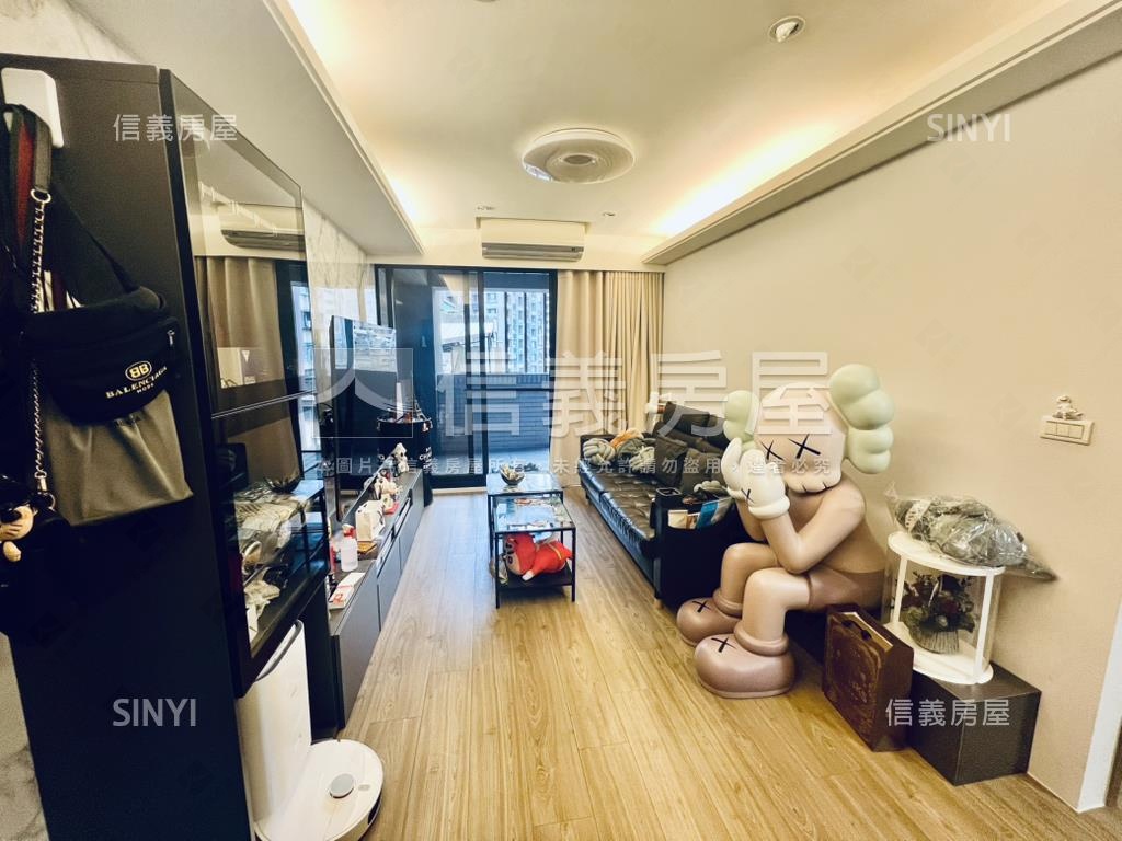 專任南京２房紫金藏房屋室內格局與周邊環境