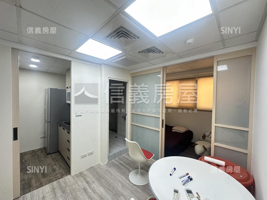 亞東站低總價１房屋室內格局與周邊環境