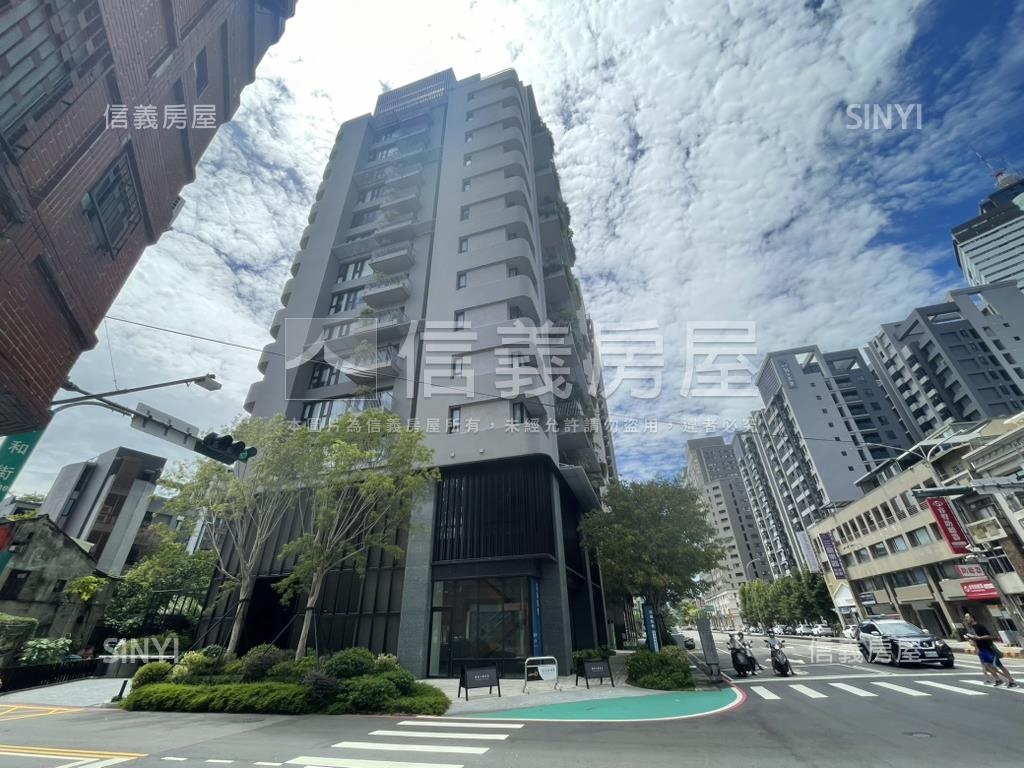 全新挑高旗艦電梯大角店房屋室內格局與周邊環境