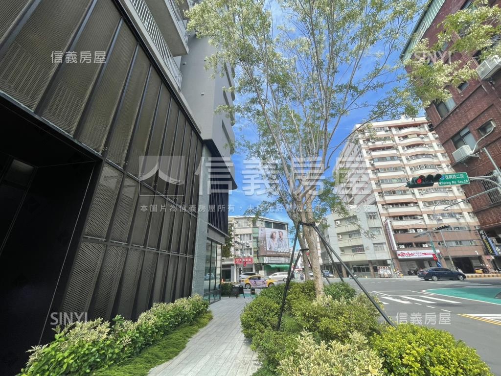 全新挑高旗艦電梯大角店房屋室內格局與周邊環境
