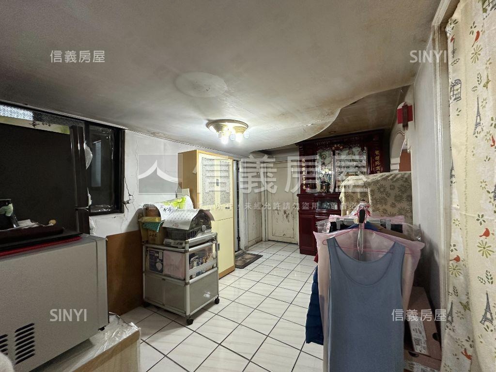 寶殿大廈都更宅房屋室內格局與周邊環境