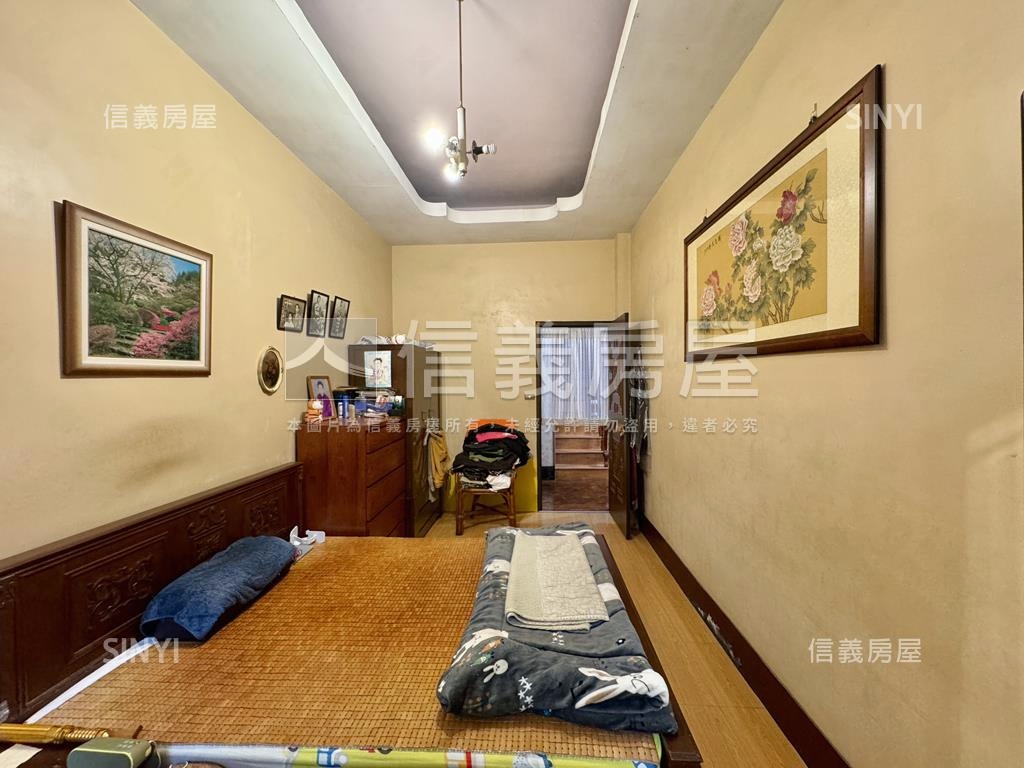 瑞豐社區面寬透天車墅房屋室內格局與周邊環境