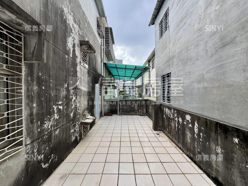 瑞豐社區面寬透天車墅房屋室內格局與周邊環境