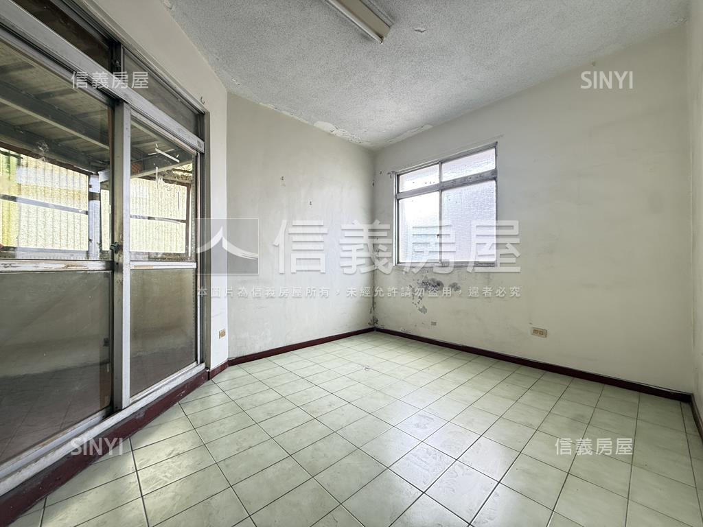 國泰公寓一層一戶近科博館房屋室內格局與周邊環境