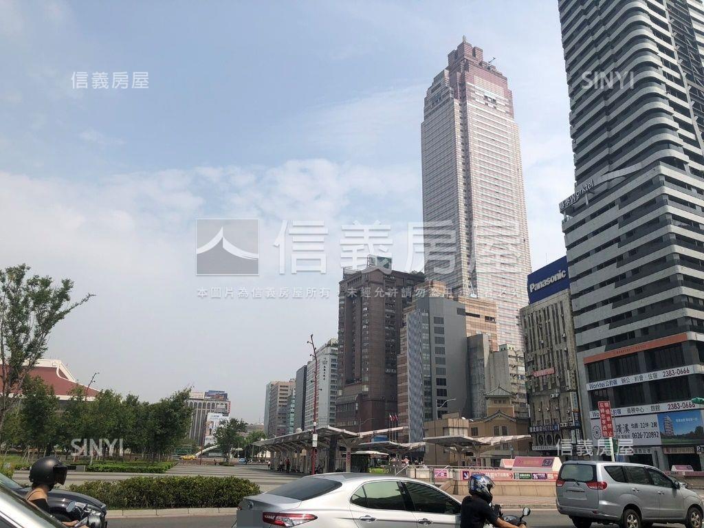 台北廣場大樓小金店面房屋室內格局與周邊環境