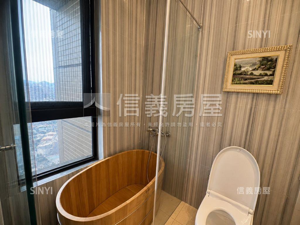 天際ＳＫＹ高樓山景２房房屋室內格局與周邊環境