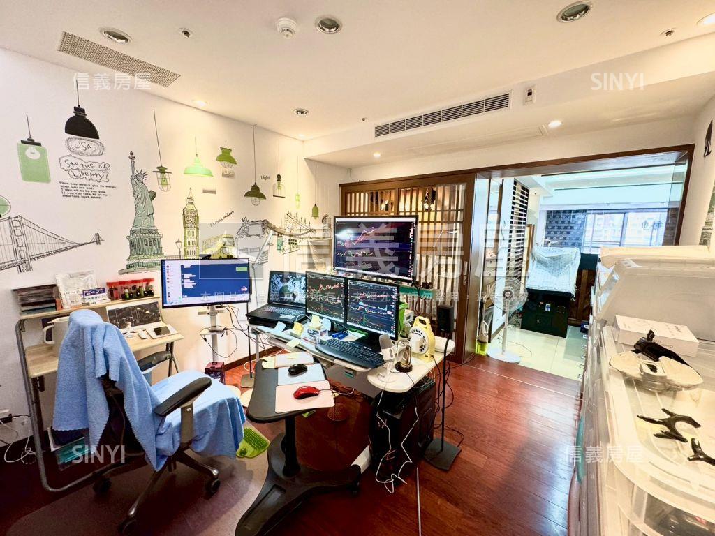 大千琉璃高樓四房雙車位房屋室內格局與周邊環境