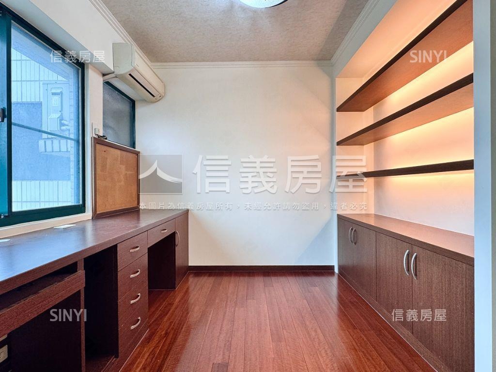 金馬迎春・河堤採光三房房屋室內格局與周邊環境