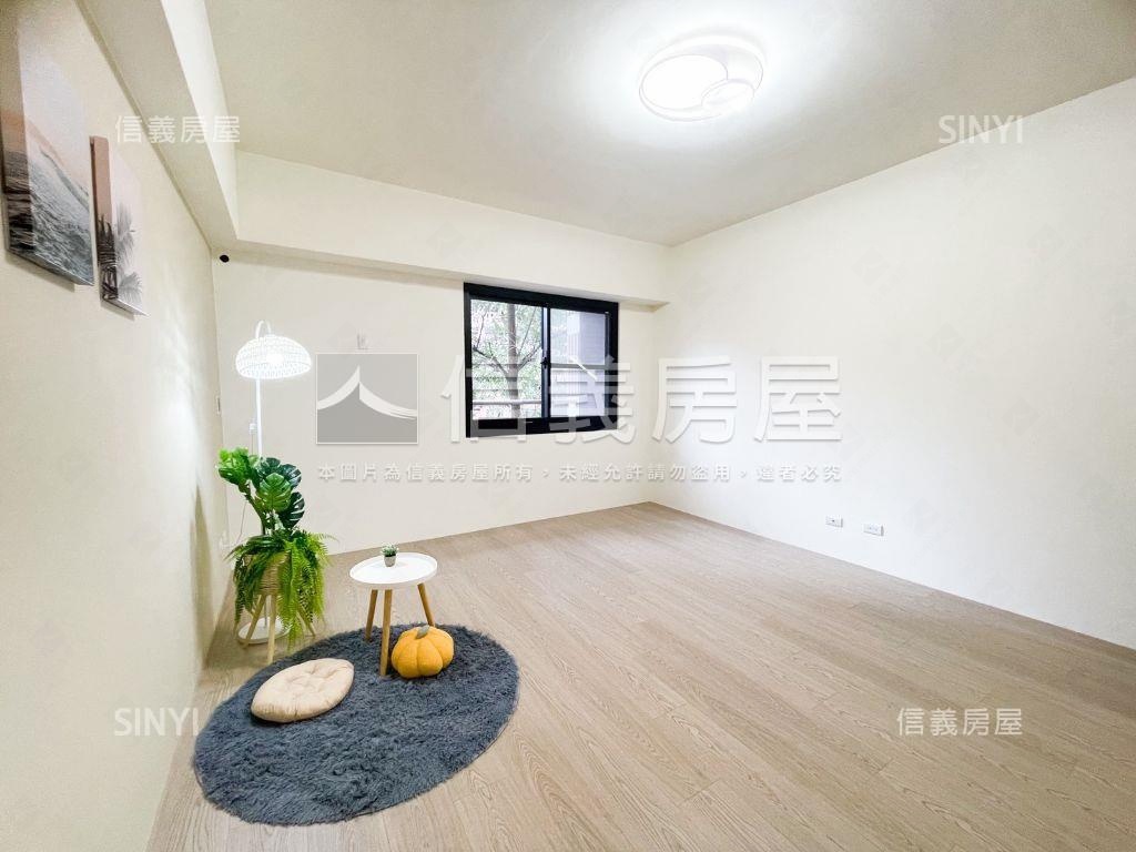 左營高鐵榮總樹景三房平車房屋室內格局與周邊環境