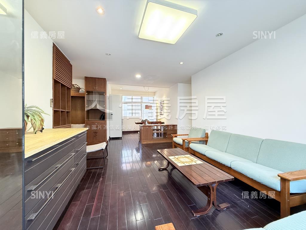 ３樓文青懷舊４房房屋室內格局與周邊環境