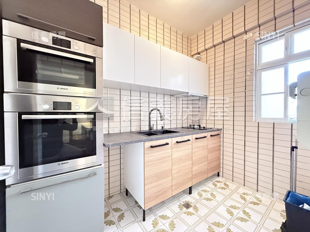 ３樓文青懷舊４房房屋室內格局與周邊環境