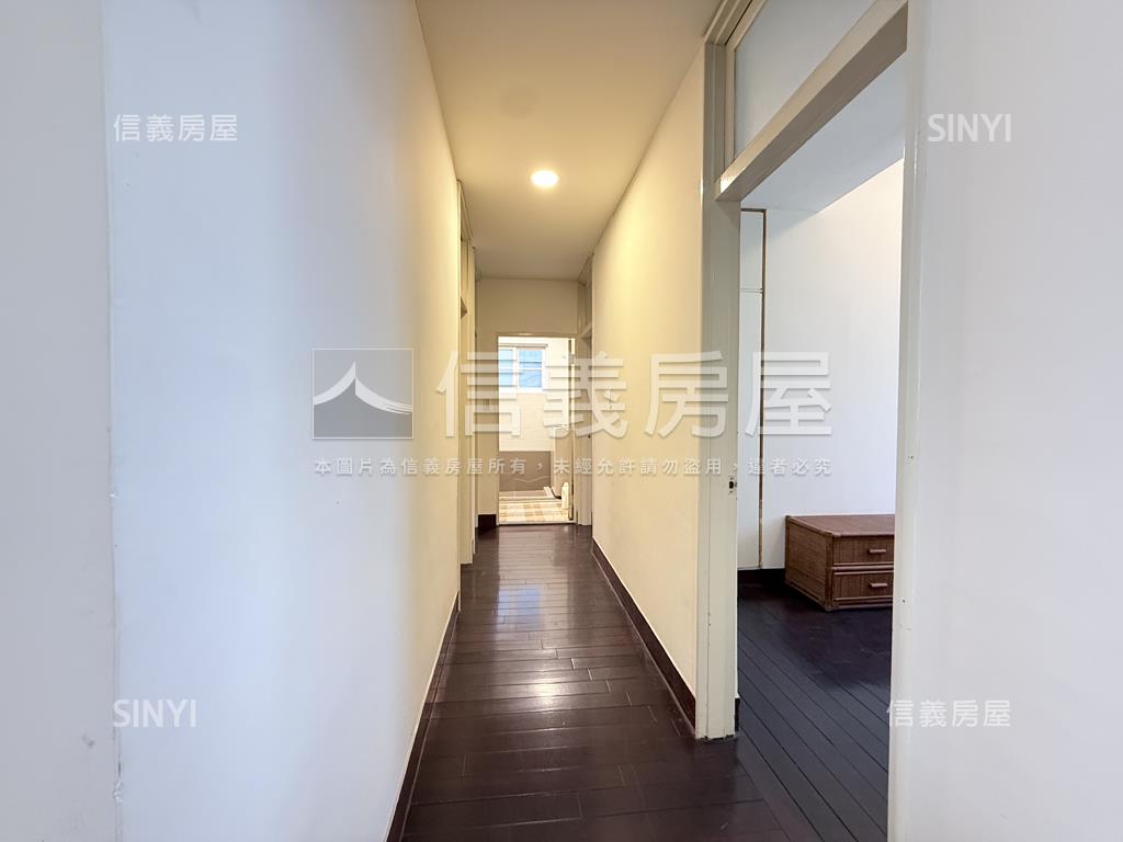 ３樓文青懷舊４房房屋室內格局與周邊環境