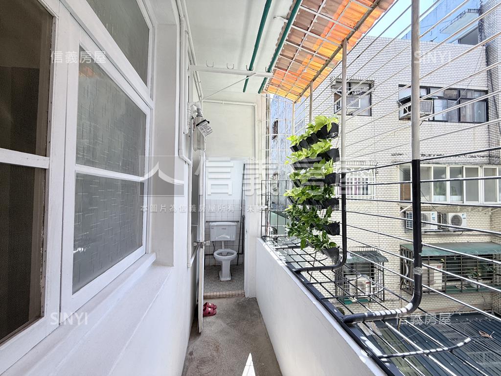 ３樓文青懷舊４房房屋室內格局與周邊環境