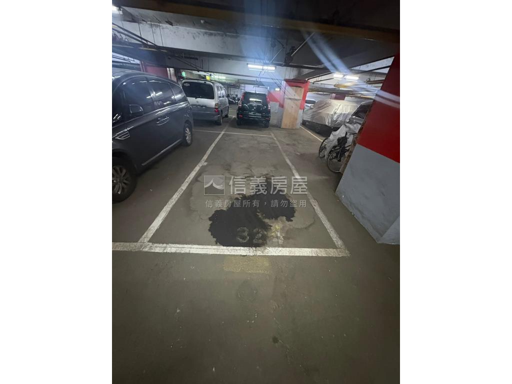 景觀好邊間東帝士四房車位房屋室內格局與周邊環境