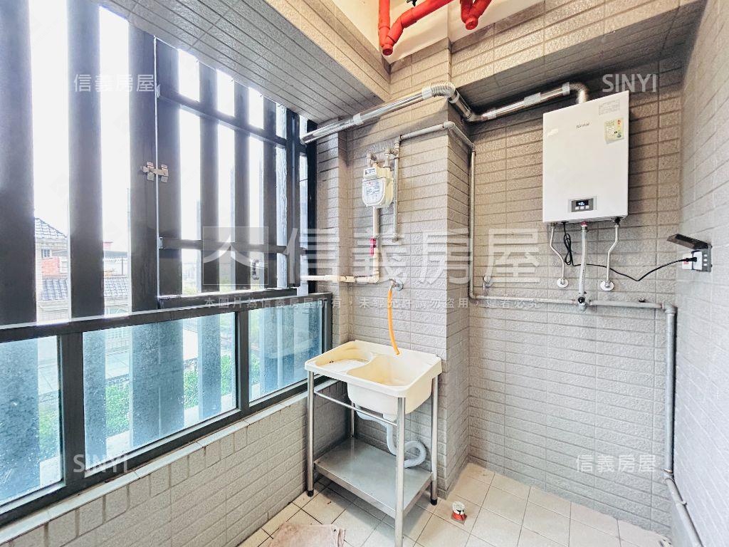 大睦Ａ１９樹梢三房車位房屋室內格局與周邊環境