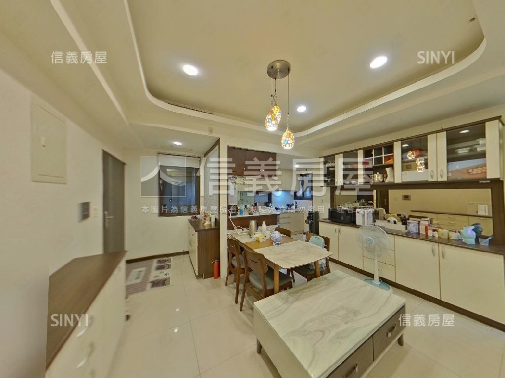 哈佛高樓溫馨美宅房屋室內格局與周邊環境