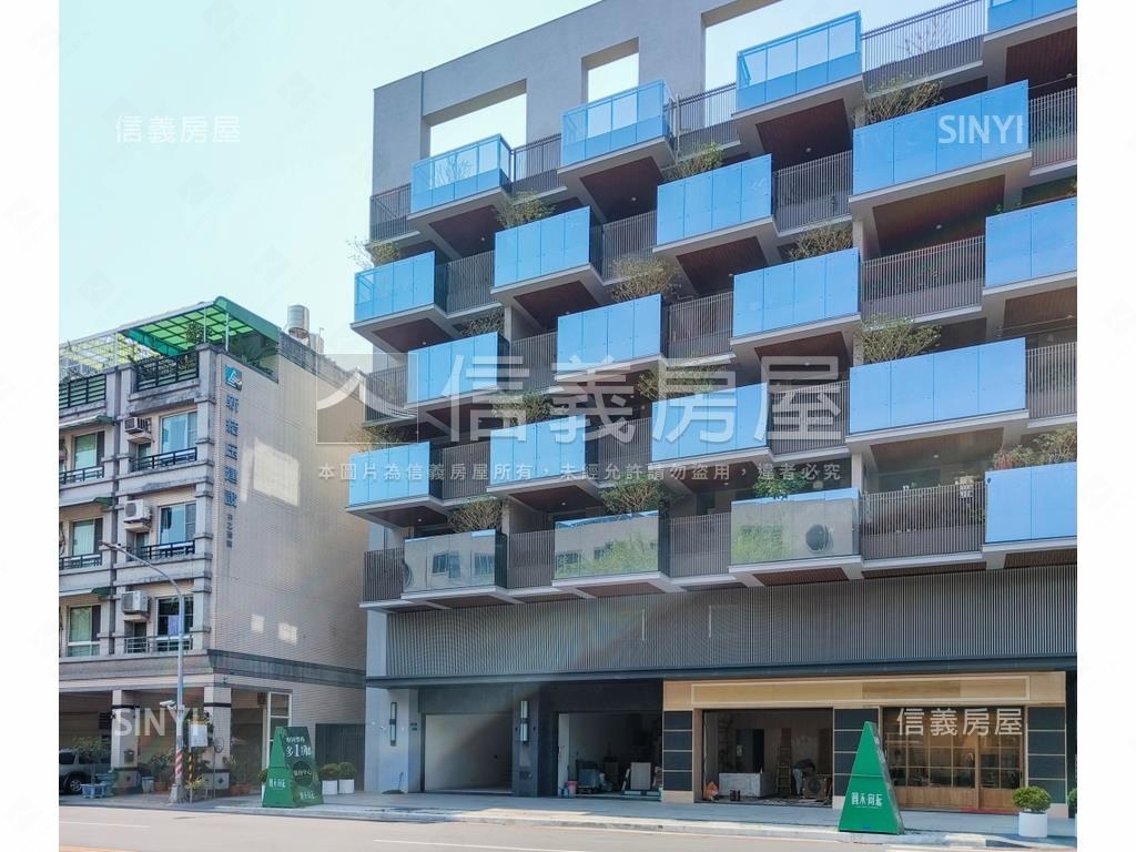 面三民高中角窗醒目樓店房屋室內格局與周邊環境