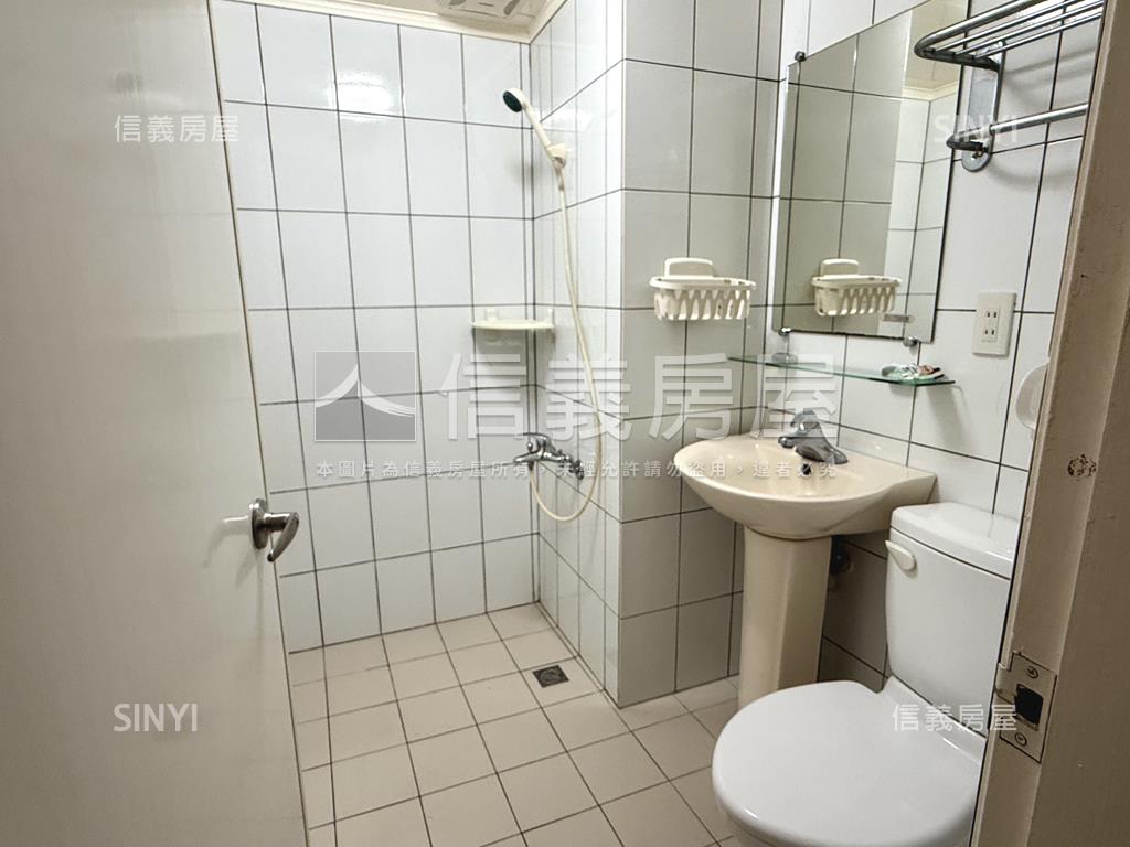 龍江公寓三房房屋室內格局與周邊環境